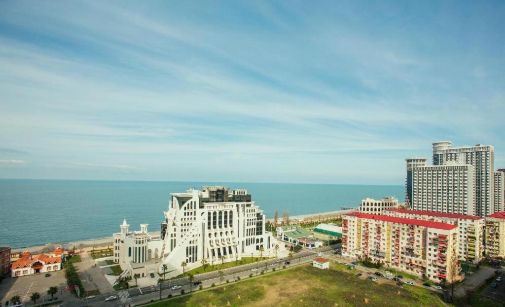 Luxury Apartments Batumi Exterior foto